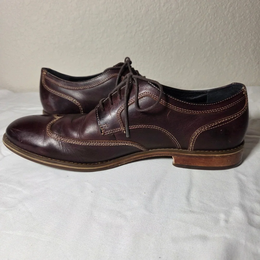 Johnston & Murphy Mens 11M Burgundy Leather Wingtip Oxford Dress Shoes 59-2218